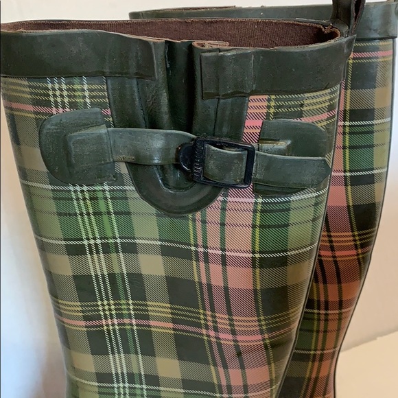 SALE!! ⚡️host pick⚡️Welly Rubber boots size 5 plaid boots - Picture 6 of 11